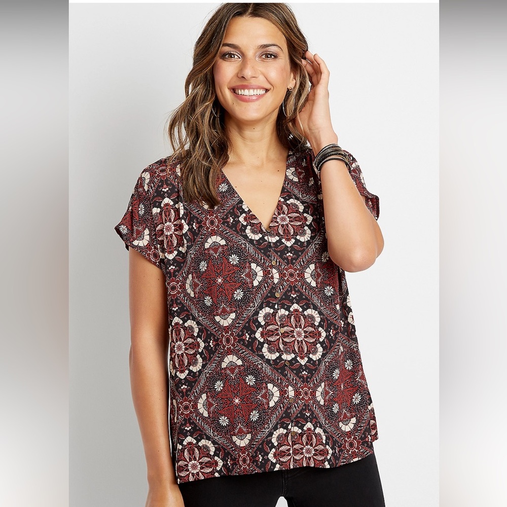 Maurices Black Floral Button Down Short Sleeve Blouse